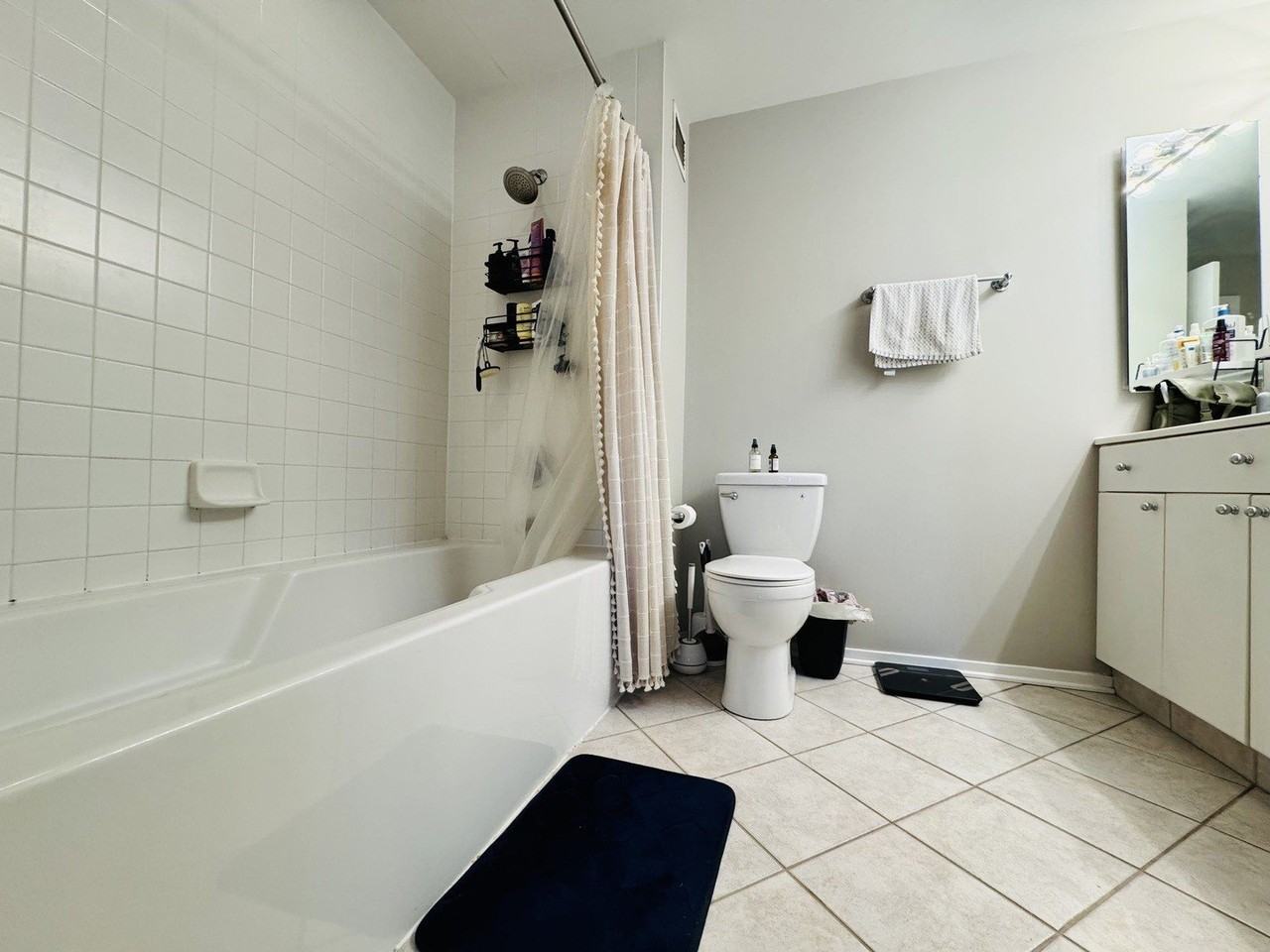 330 N Jefferson St #1907 - Photo 5 of 12