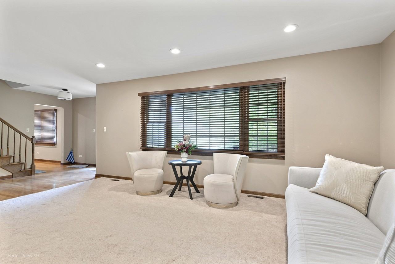 560 Rapidan Ct - Photo 6 of 23