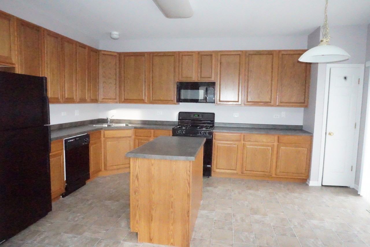 3740 Pope Ct #740-4 - Photo 4 of 27