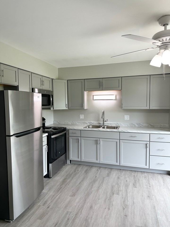 2030 Kevin Dr - Photo 3 of 16