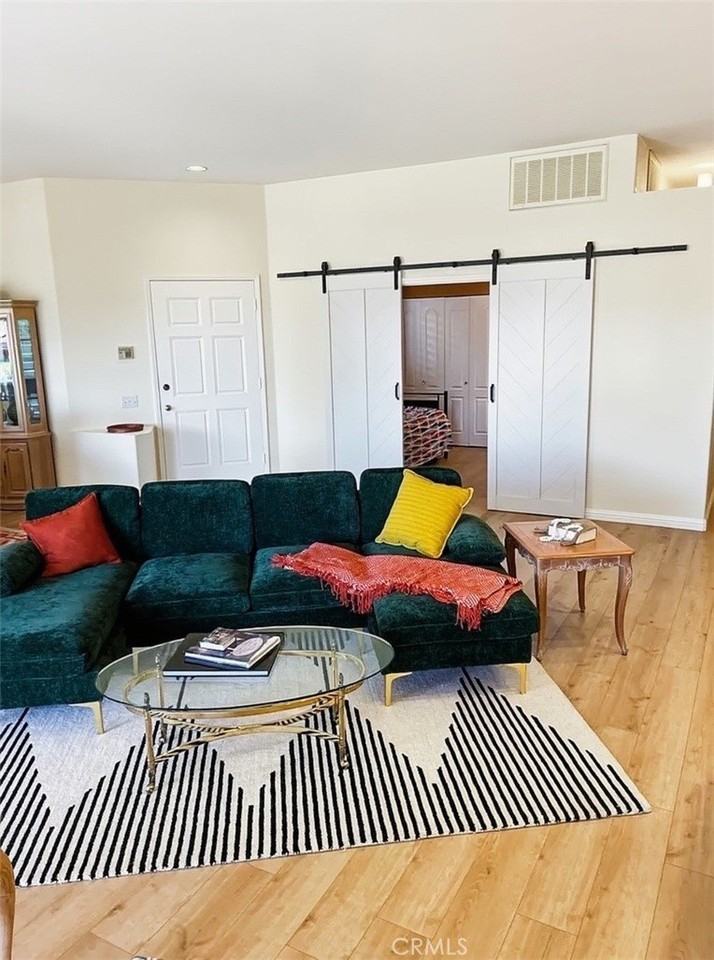 45 Pebble Beach Dr - Photo 5 of 22
