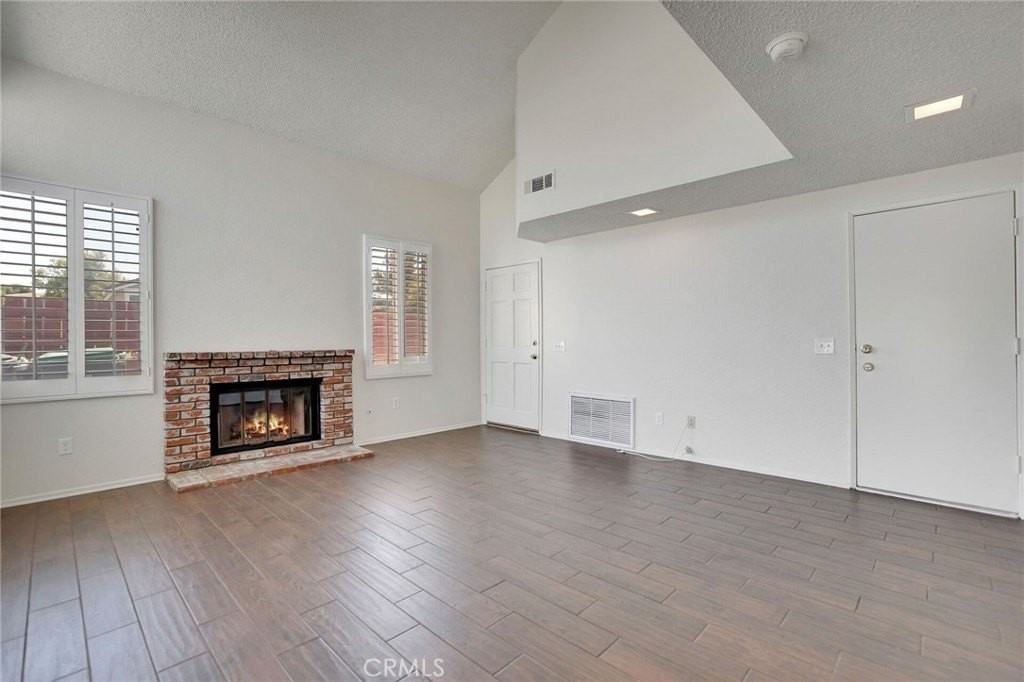 13497 Melody Rd - Photo 4 of 29