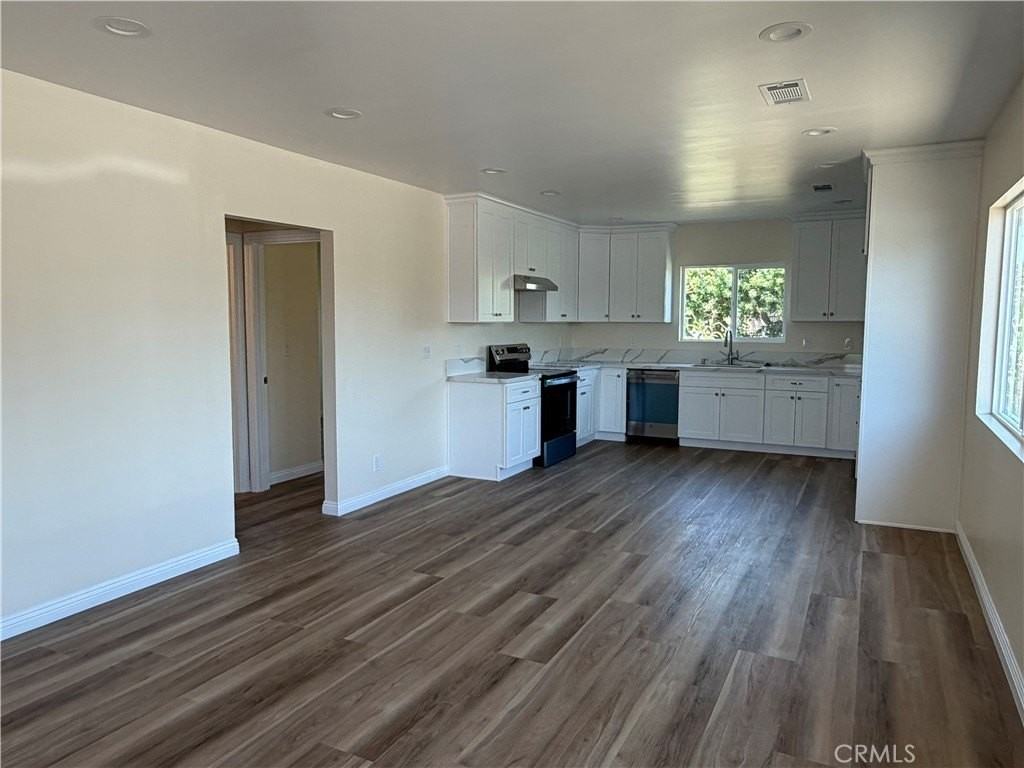 3234 Vineland Ave #A - Photo 2 of 19