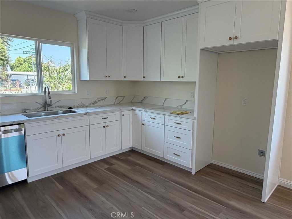 3234 Vineland Ave #A - Photo 6 of 19