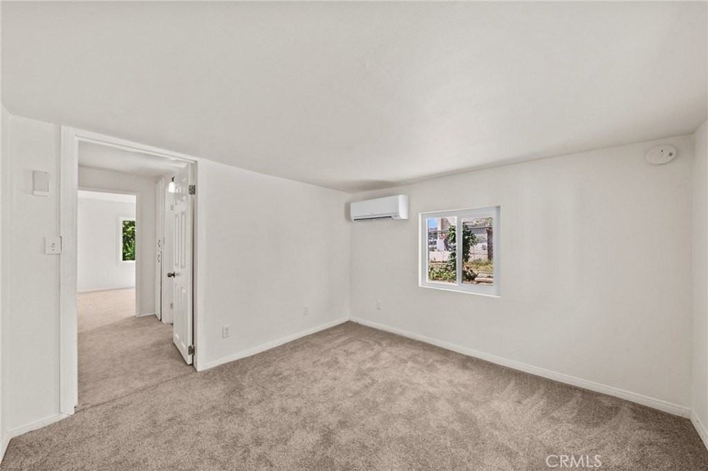 12193 1st St - Photo 6 of 11