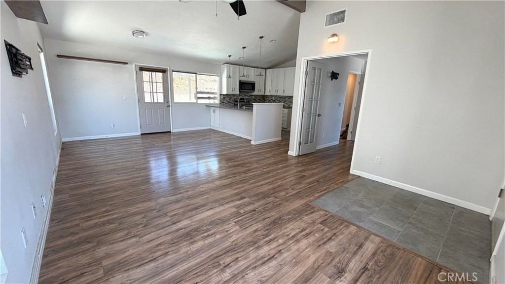 330 James St - Photo 3 of 29