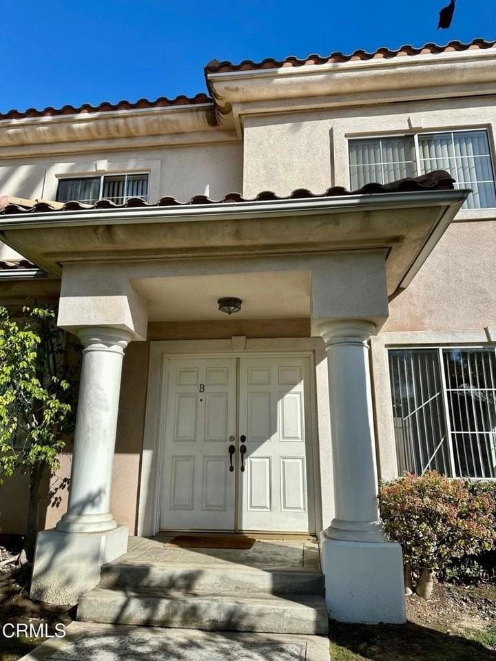 110 N Marengo Ave #B - Photo 2 of 22