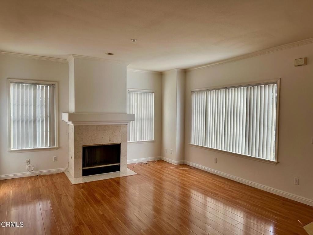 110 N Marengo Ave #B - Photo 4 of 22