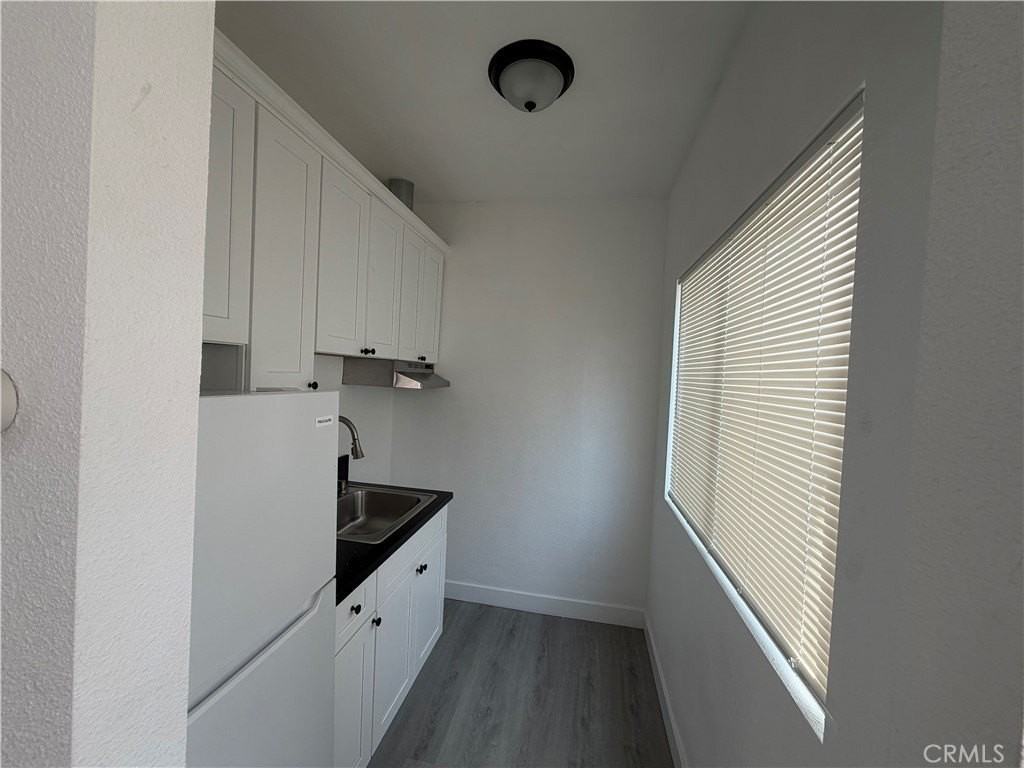 720 Atlantic Ave - Photo 6 of 6