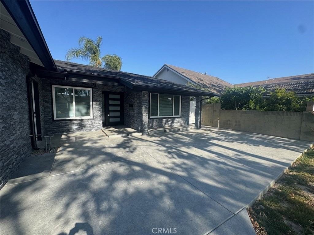 18316 Santana Ave - Photo 3 of 18
