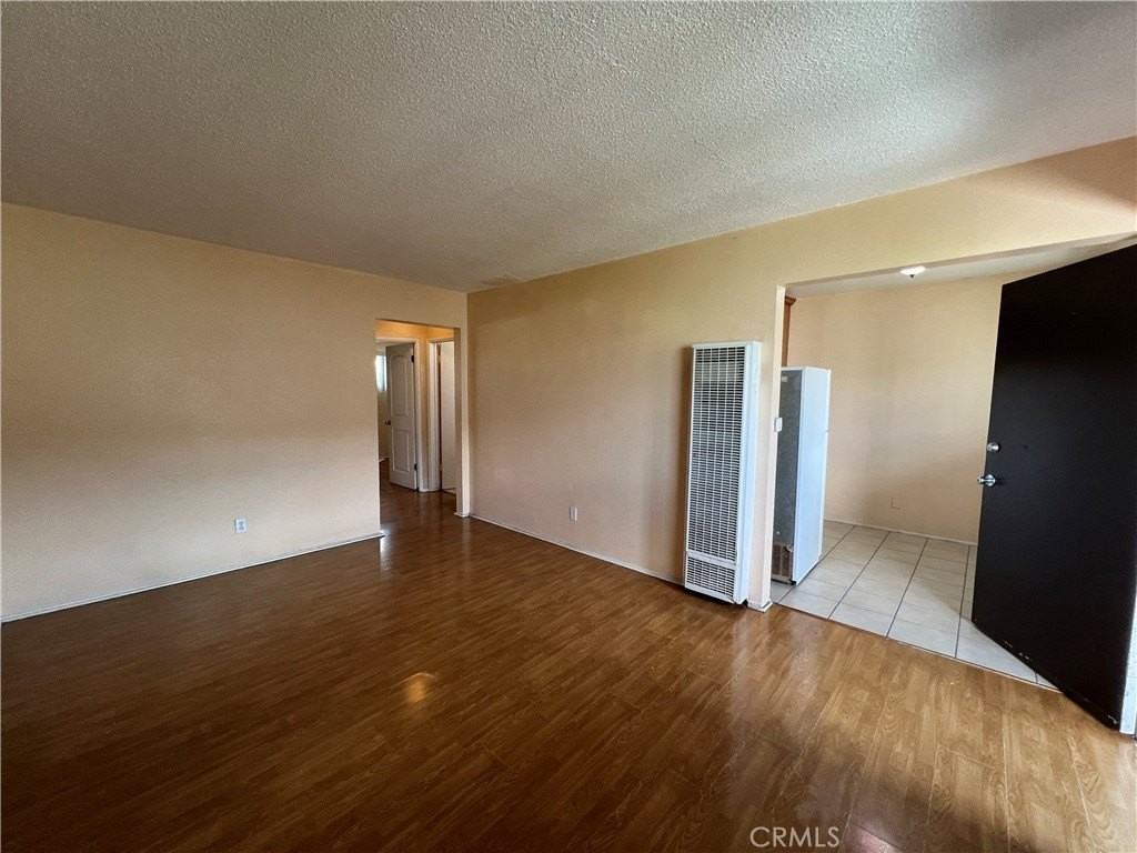 4387 W 134th St #F - Photo 3 of 12