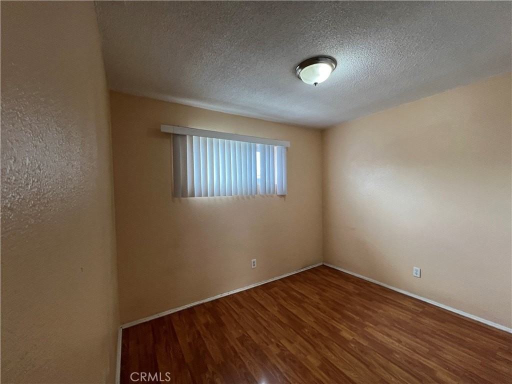 4387 W 134th St #F - Photo 6 of 12