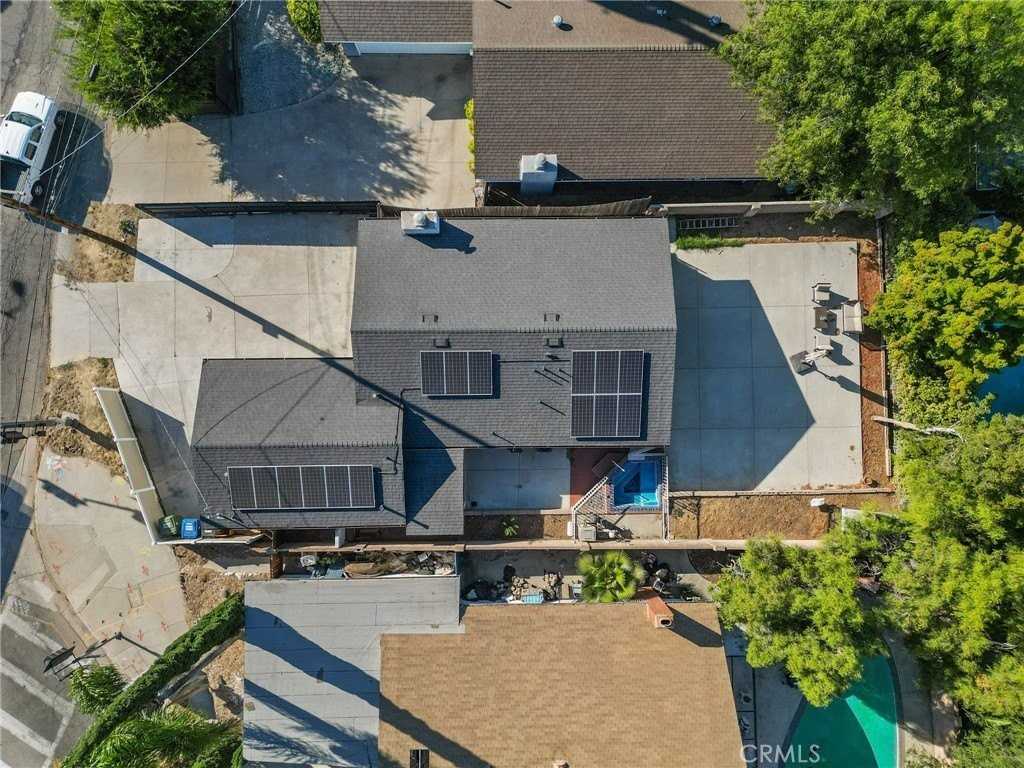 4700 Topanga Canyon Blvd - Photo 3 of 19