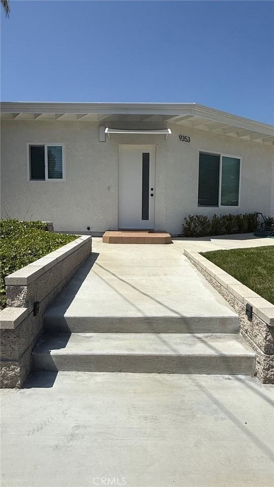 9343 Crystal View Dr - Photo 7 of 10