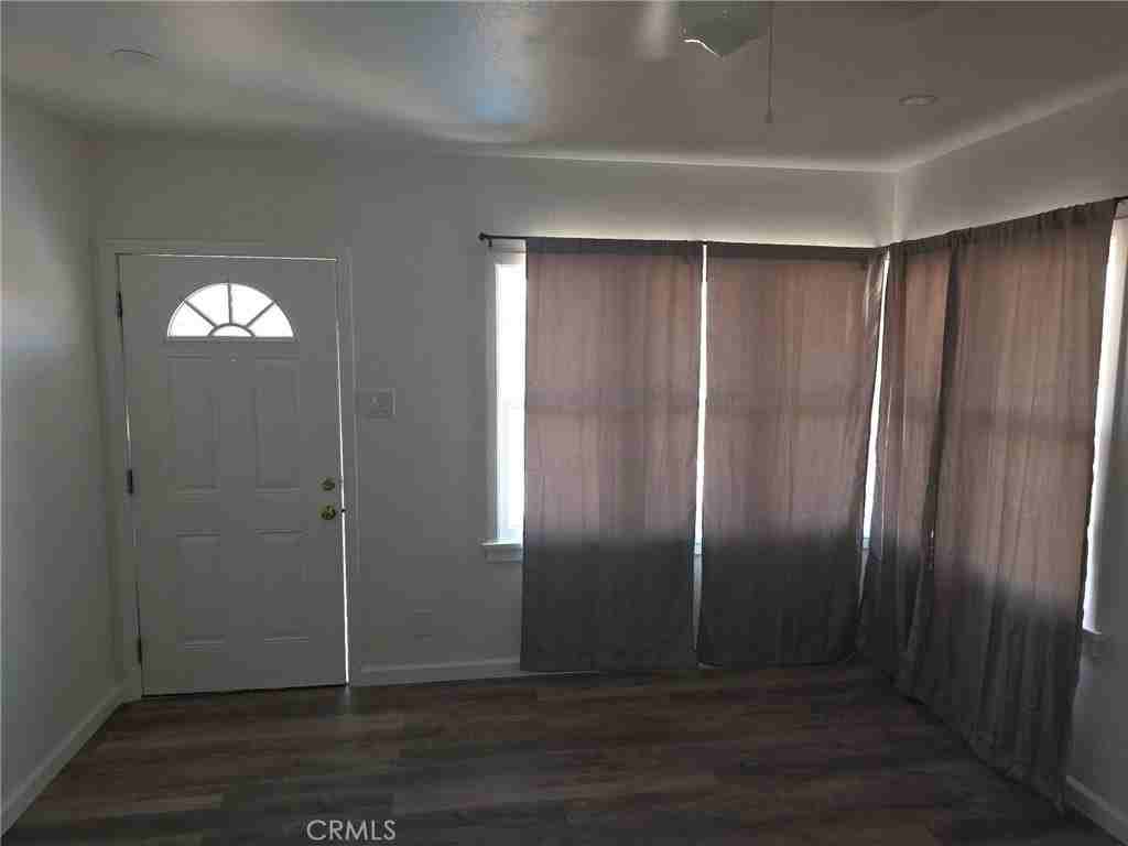 804 Valley Ave - Photo 2 of 14