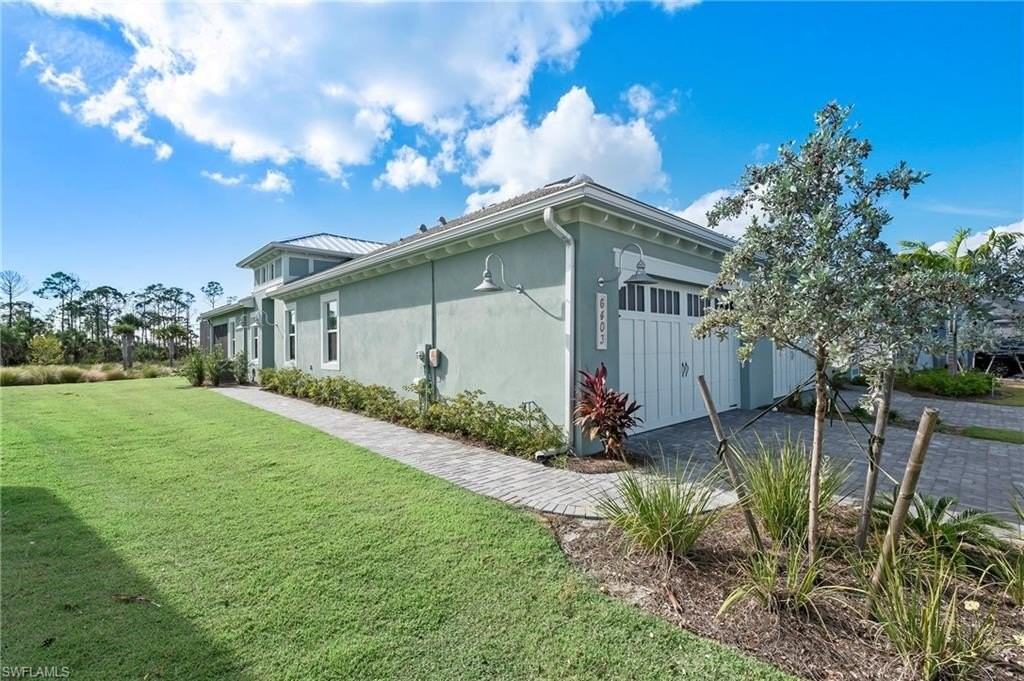 6403 Negril Isle Dr - Photo 2 of 28