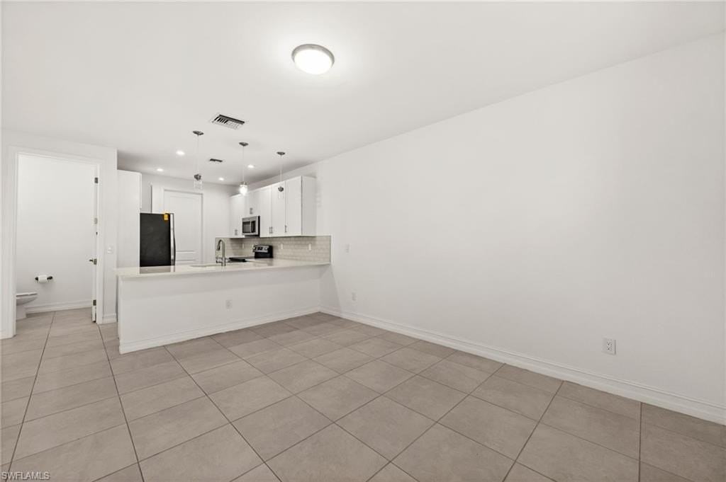 7643 Morgan Way - Photo 7 of 30