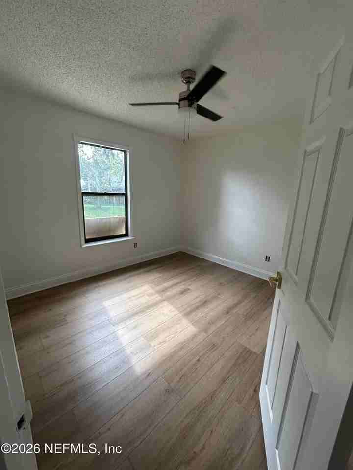 2443 Footbridge Ln - Photo 4 of 12