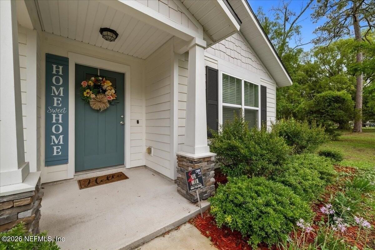 13949 Gossett St - Photo 2 of 19