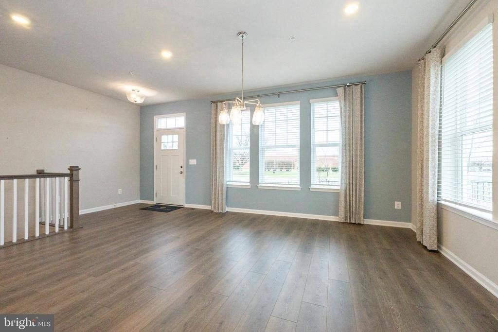 26050 Ridge Rd - Photo 5 of 50