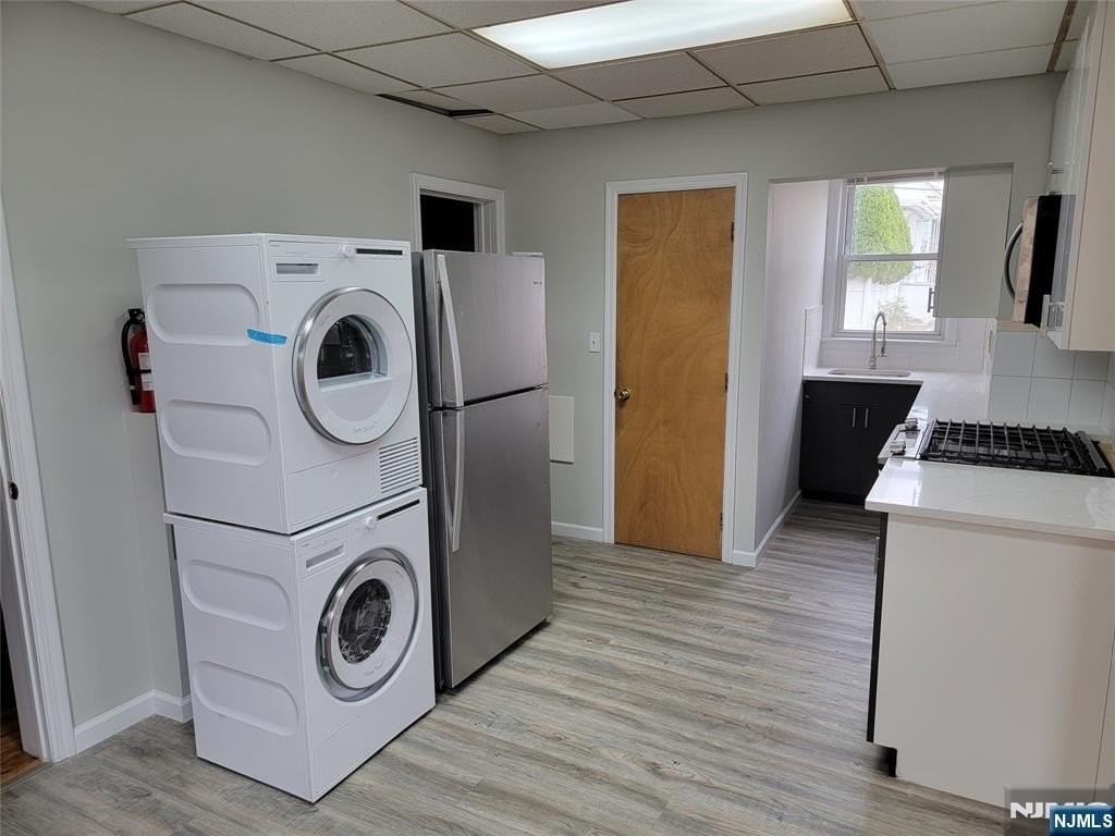 165 Corabelle Ave #2 - Photo 3 of 7