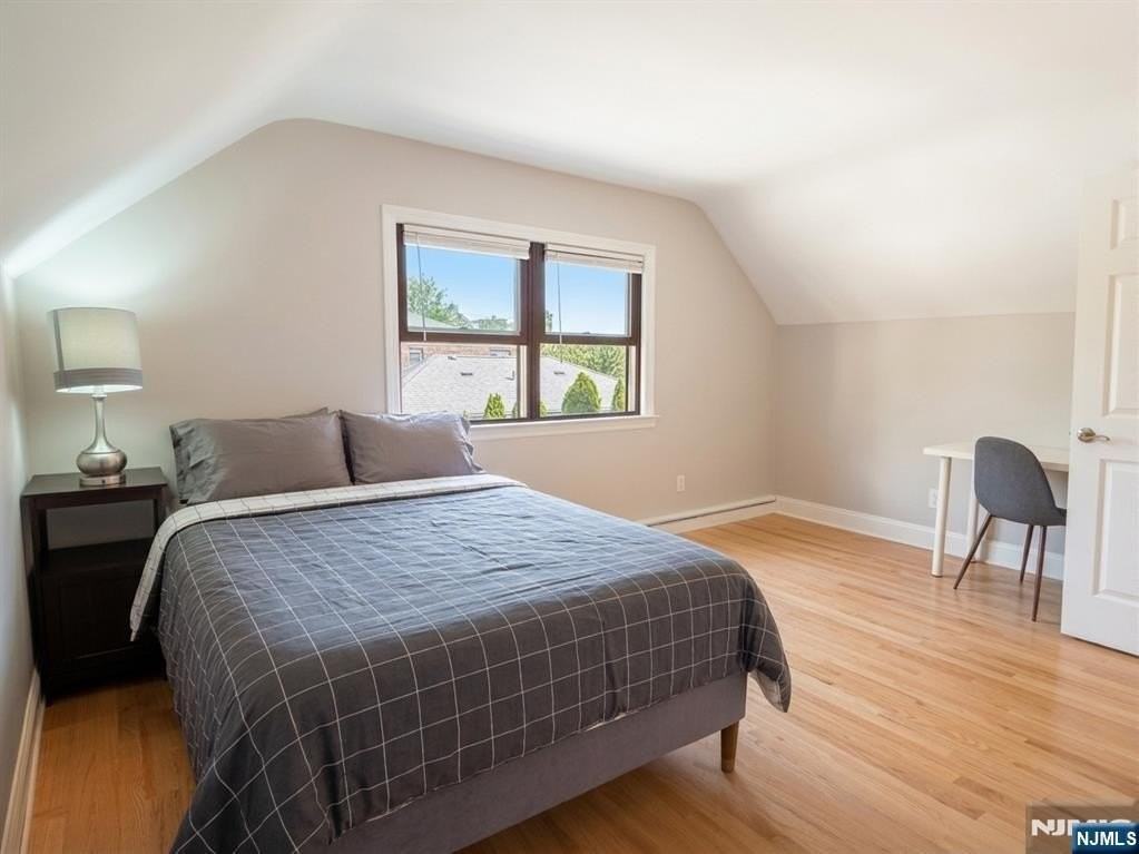2278 Center Ave #2ndFL - Photo 5 of 7