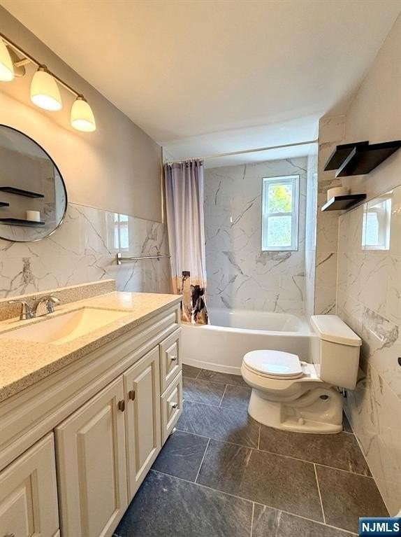 2278 Center Ave #2ndFL - Photo 7 of 7