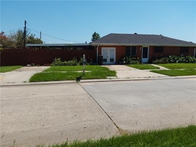 2025 Starling Dr - Photo 2 of 40