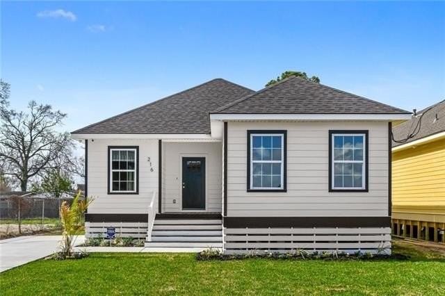 216 Trudeau Dr