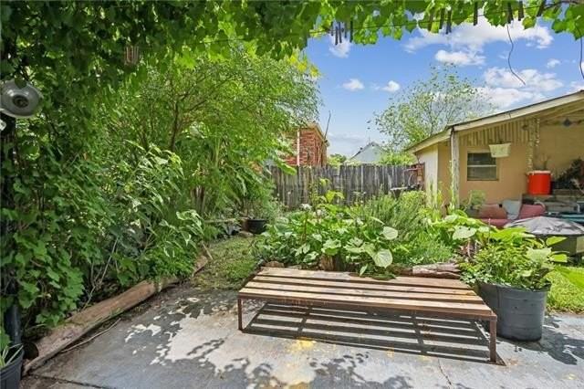 2406 Saint Roch Ave - Photo 4 of 17
