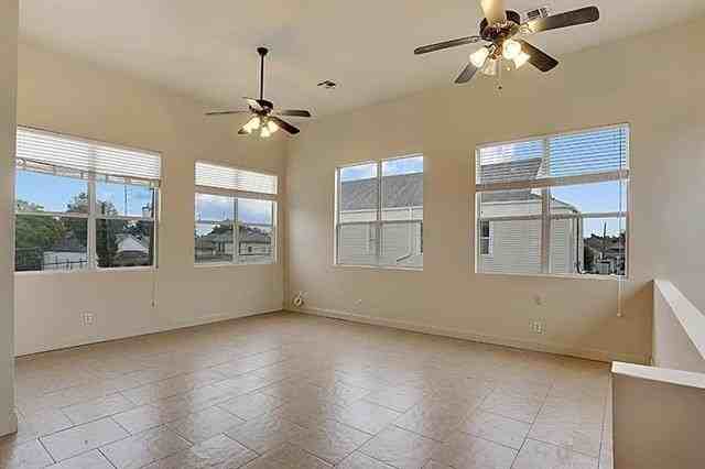 132 N Cortez St #B - Photo 2 of 8