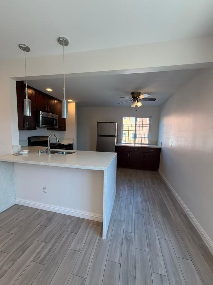 4253 1/2 Altadena Ave #1 - Photo 4 of 11