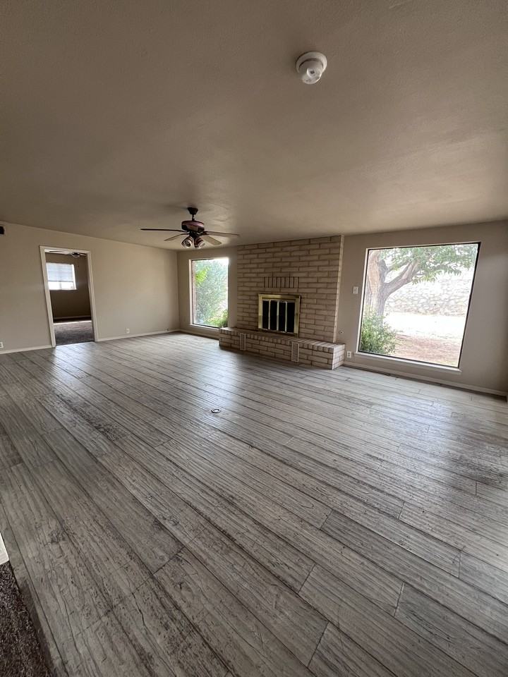 3500 Hercules Ave #1 - Photo 7 of 40