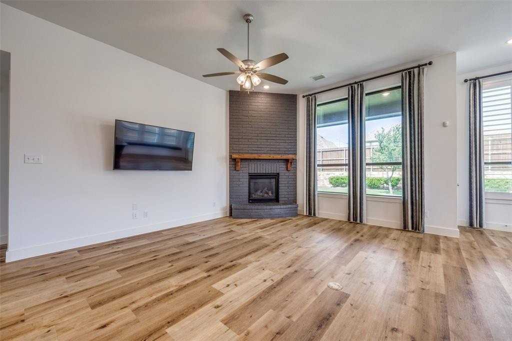 914 Songbird Ln - Photo 4 of 21