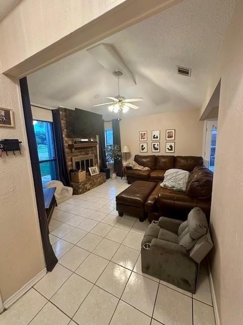 2148 Sunstone Dr - Photo 2 of 10