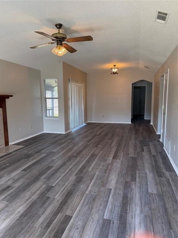 5216 Carpenter Dr - Photo 3 of 9