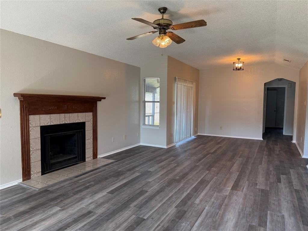 5216 Carpenter Dr - Photo 4 of 9