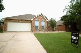 2708 Comanche Trl - Photo 1 of 1