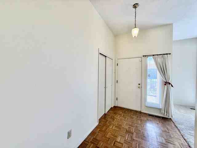 3201 La Ronda Pl Ne #1 - Photo 7 of 28