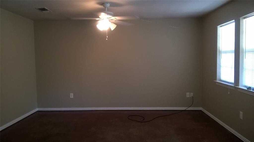 1305 Edison Ave #B - Photo 6 of 9