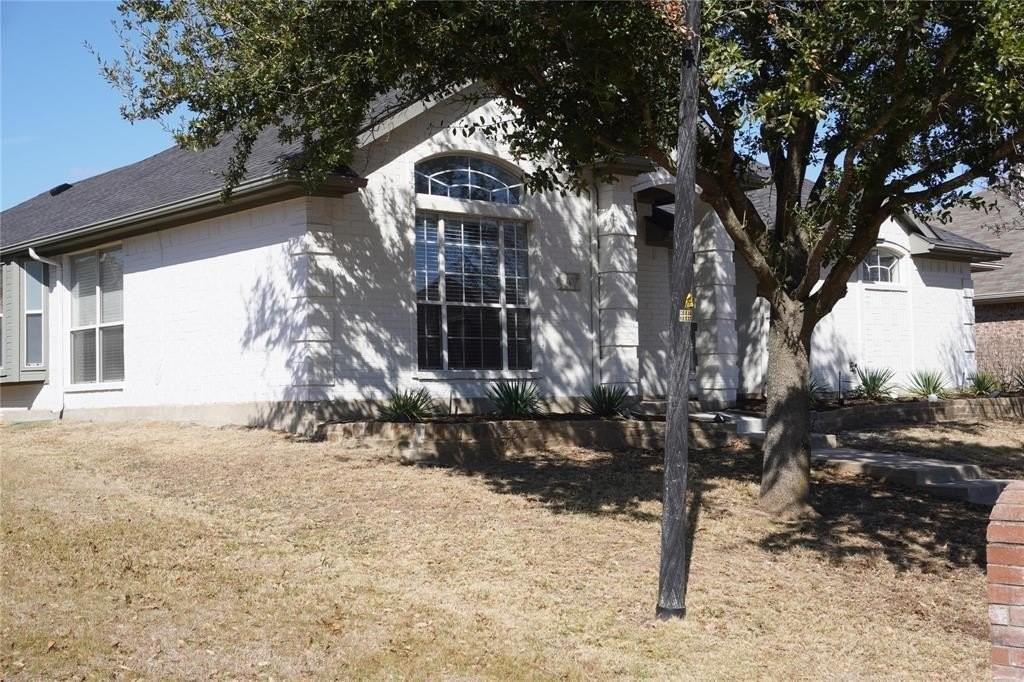 3107 Wildflower Way - Photo 2 of 23