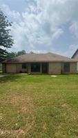featured image of 211 Anchor Ln