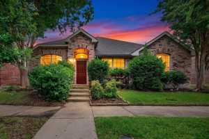 featured image of 5305 Hampshire Dr