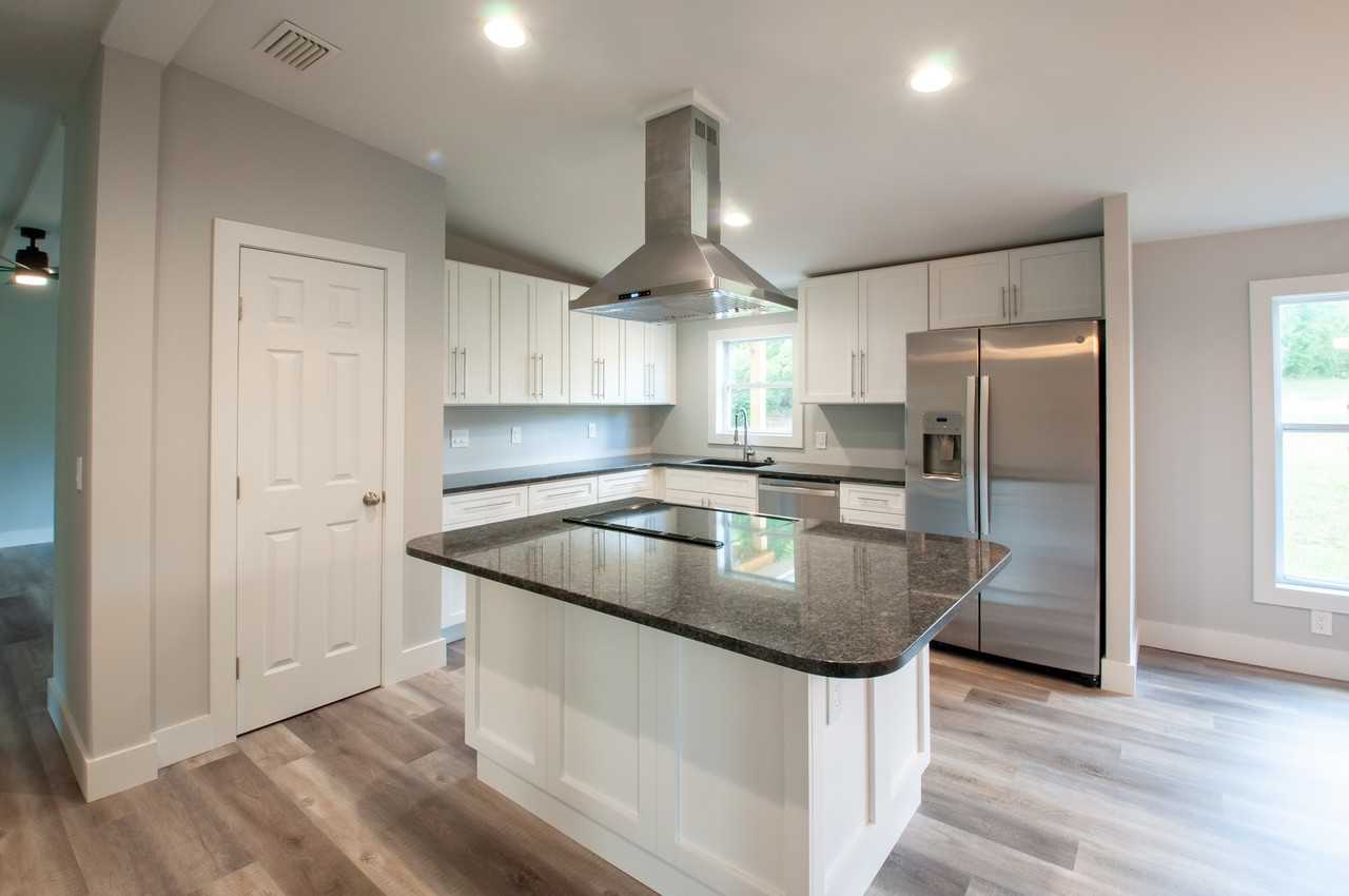 151 Scotsman Dr #1 - Photo 3 of 12