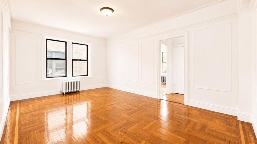 295 Convent Ave - Photo 3 of 10