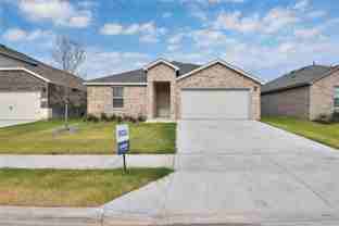 7221 Mayplace Dr - Photo 1 of 1