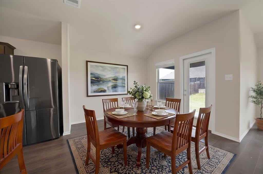 1311 Emi Kate Ln - Photo 3 of 40