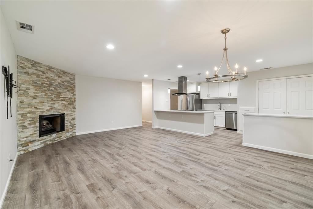 5316 Yager Dr - Photo 6 of 36