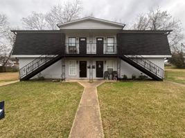 featured image of 4122 Cherokee St #1