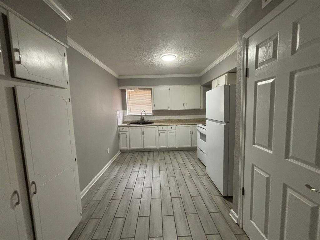 4122 Cherokee St #1 - Photo 5 of 10